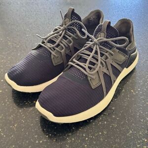 Olukai Mio Li Casual Shoes. Navy/Gray. Size 10.